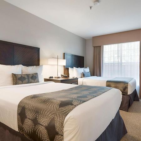 Chase Suites Brea-Fullerton - North Orange County Εξωτερικό φωτογραφία