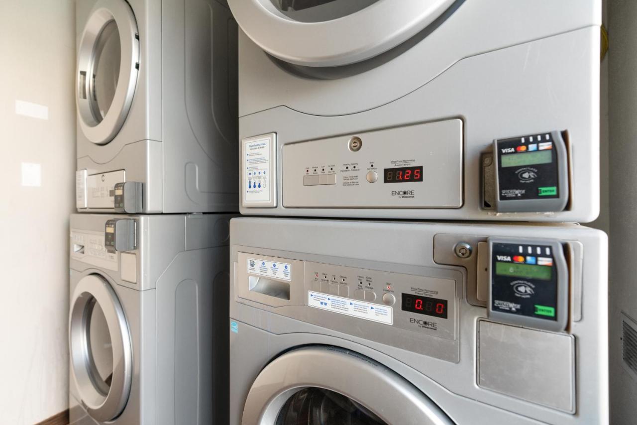 Chase Suites Brea-Fullerton - North Orange County Εξωτερικό φωτογραφία