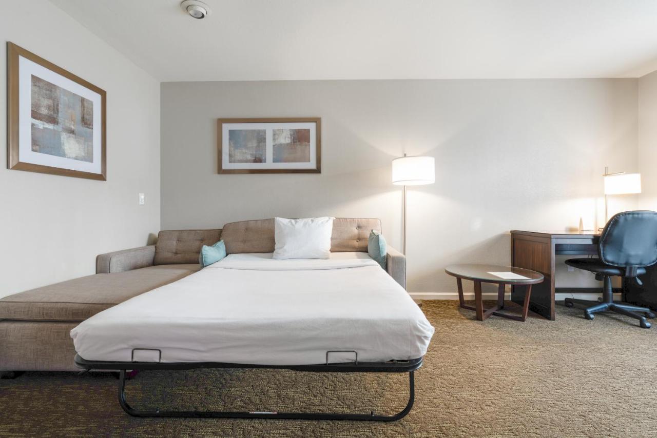 Chase Suites Brea-Fullerton - North Orange County Εξωτερικό φωτογραφία