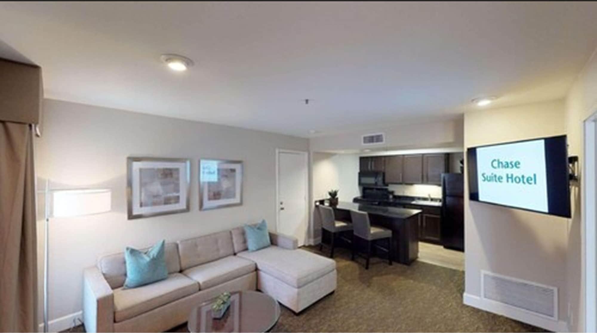 Chase Suites Brea-Fullerton - North Orange County Εξωτερικό φωτογραφία