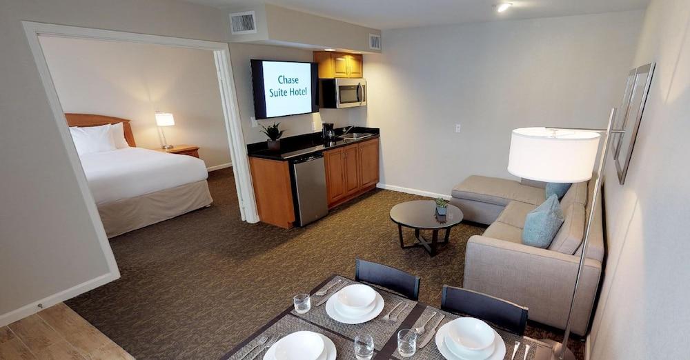 Chase Suites Brea-Fullerton - North Orange County Εξωτερικό φωτογραφία