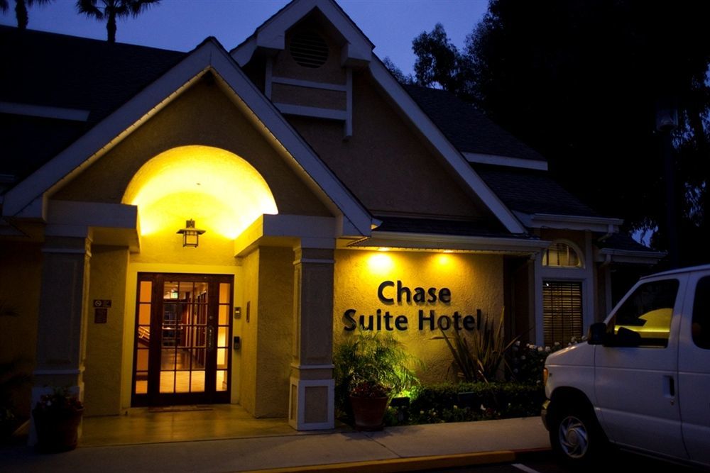 Chase Suites Brea-Fullerton - North Orange County Εξωτερικό φωτογραφία