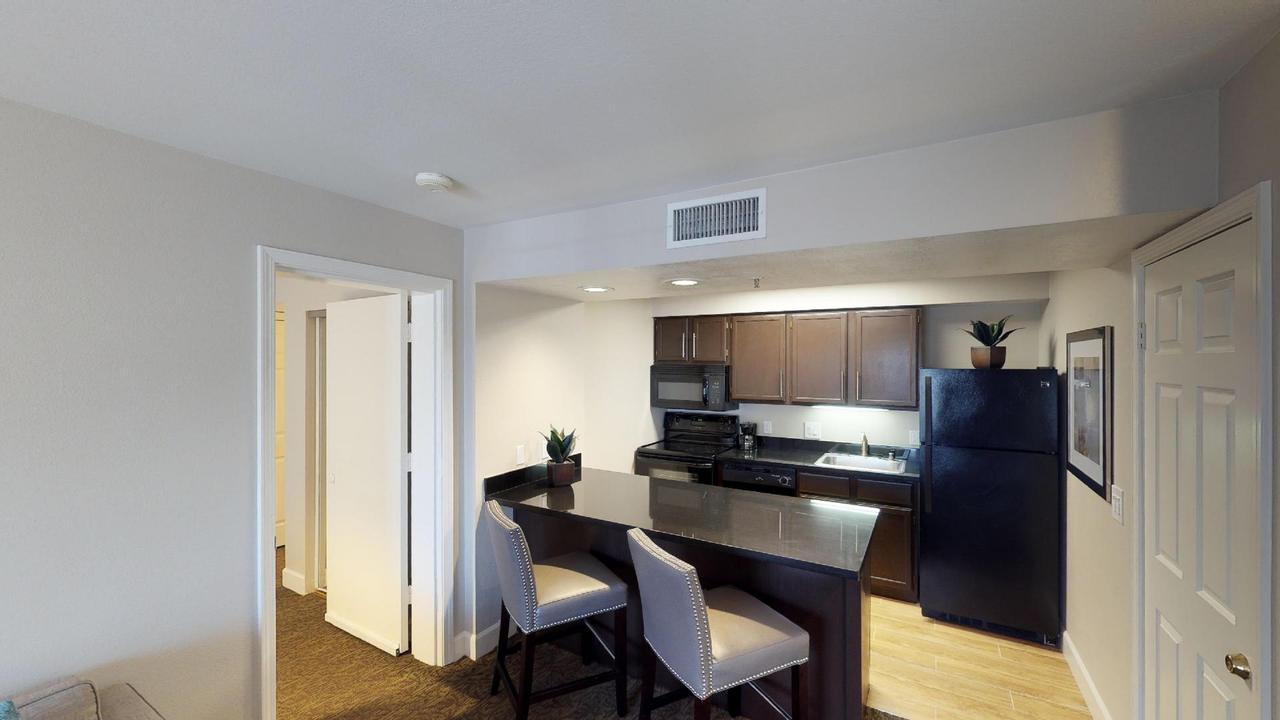 Chase Suites Brea-Fullerton - North Orange County Εξωτερικό φωτογραφία