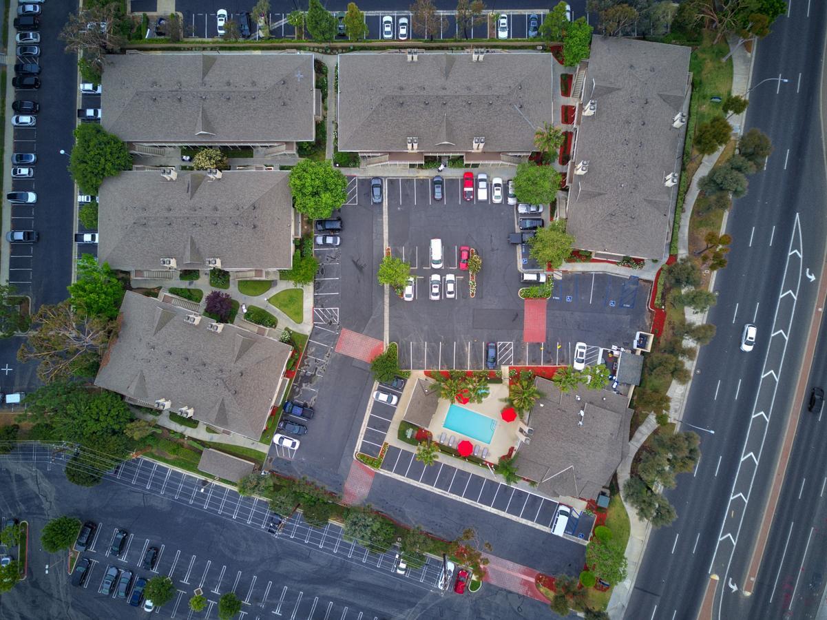 Chase Suites Brea-Fullerton - North Orange County Εξωτερικό φωτογραφία