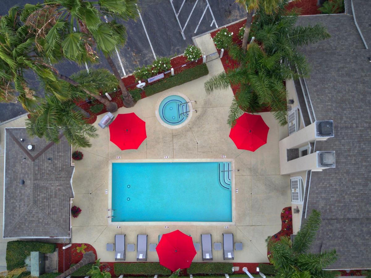 Chase Suites Brea-Fullerton - North Orange County Εξωτερικό φωτογραφία